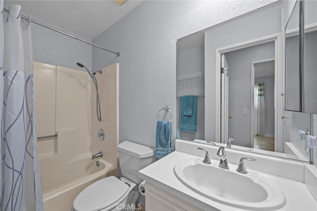 575 N Villa Court 212 Property Photo 19