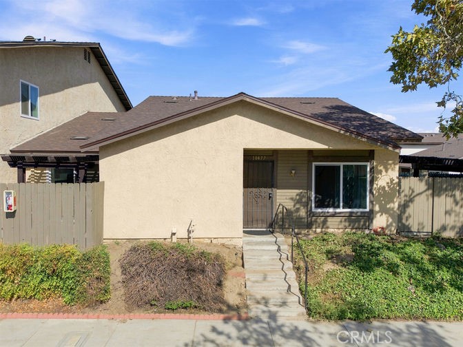 10477 Yosemite Property Photo 2