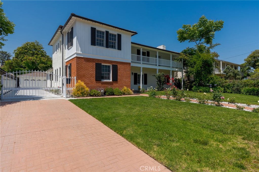 2245 E California Property Photo 1