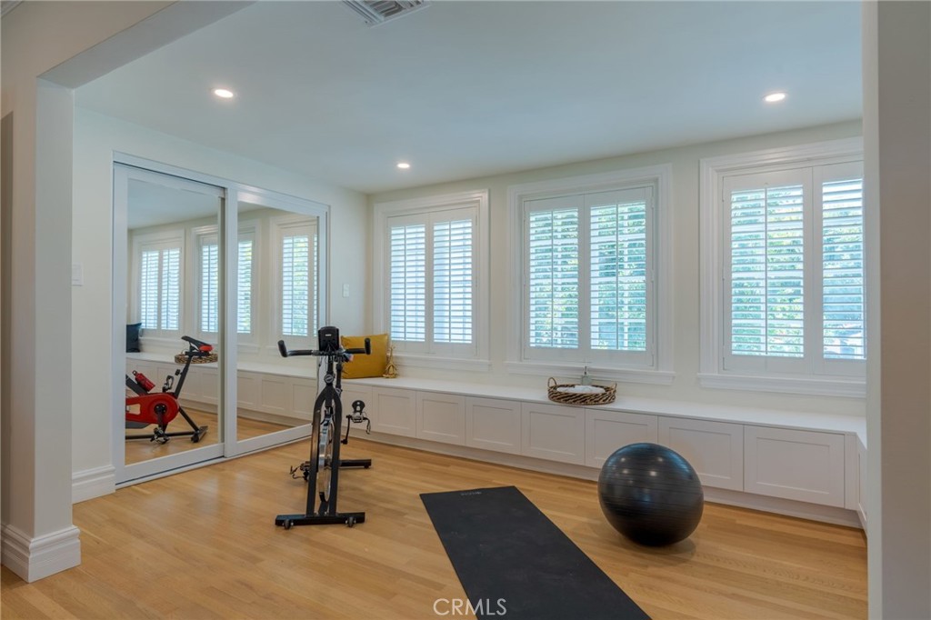 2245 E California Property Photo 29