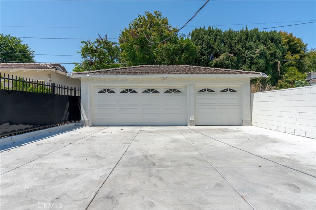 2245 E California Property Photo 51