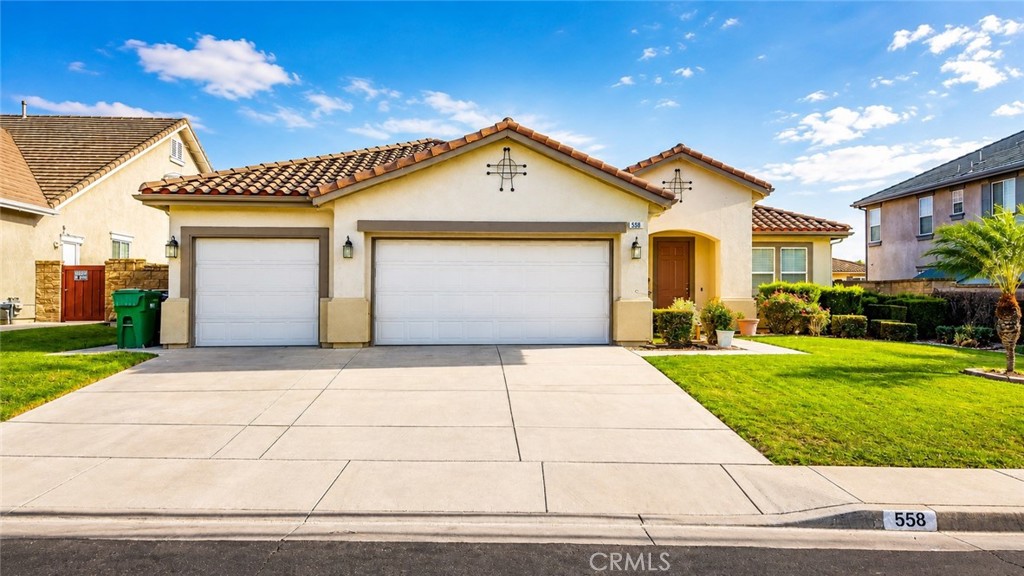 558 Calderone Property Photo 1