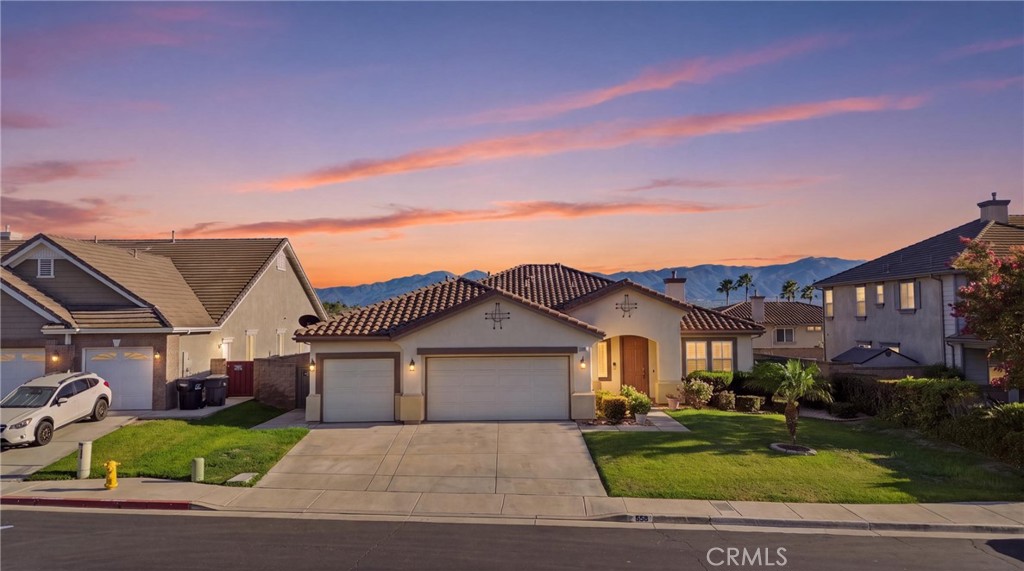 558 Calderone Property Photo 1