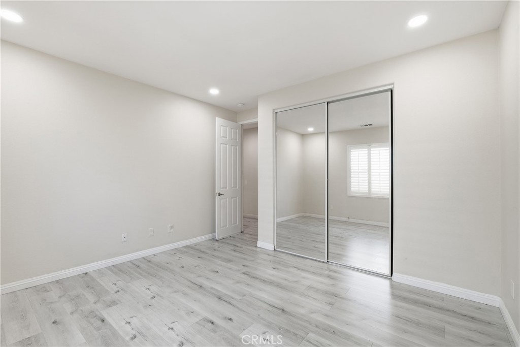 558 Calderone Property Photo 32