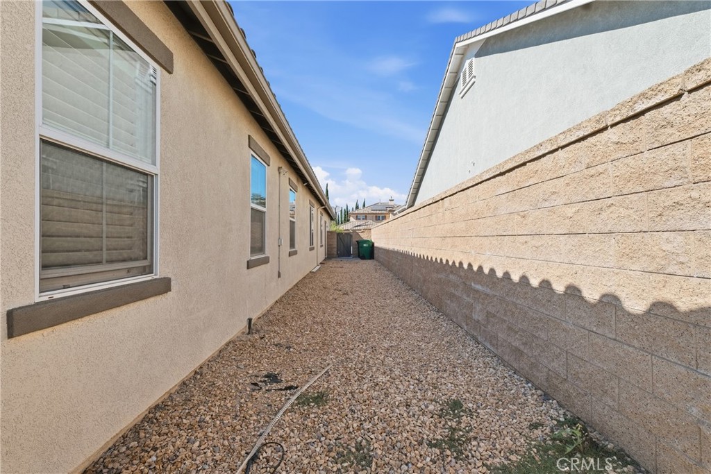 558 Calderone Property Photo 41