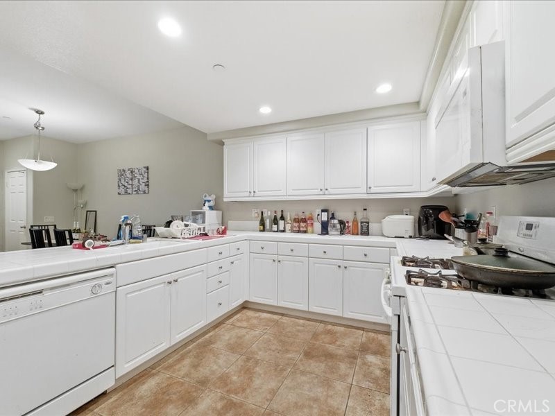 15903 Fountain Lane Property Photo 5