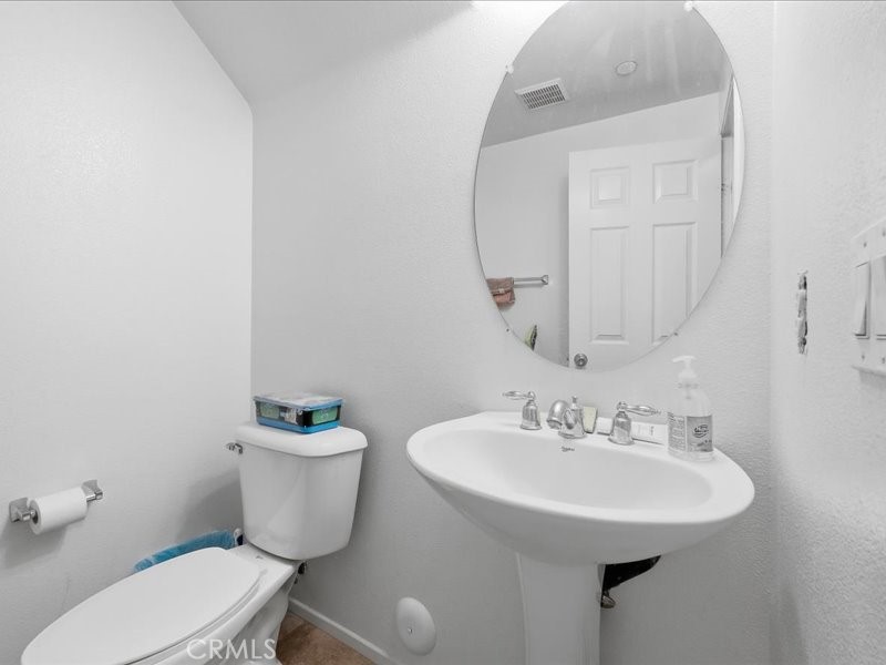 15903 Fountain Lane Property Photo 6
