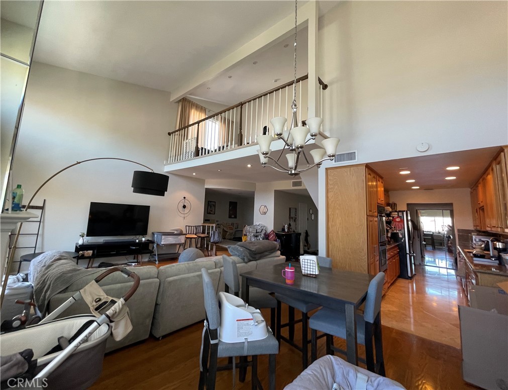 1415 Camden Avenue 405 Property Photo 3