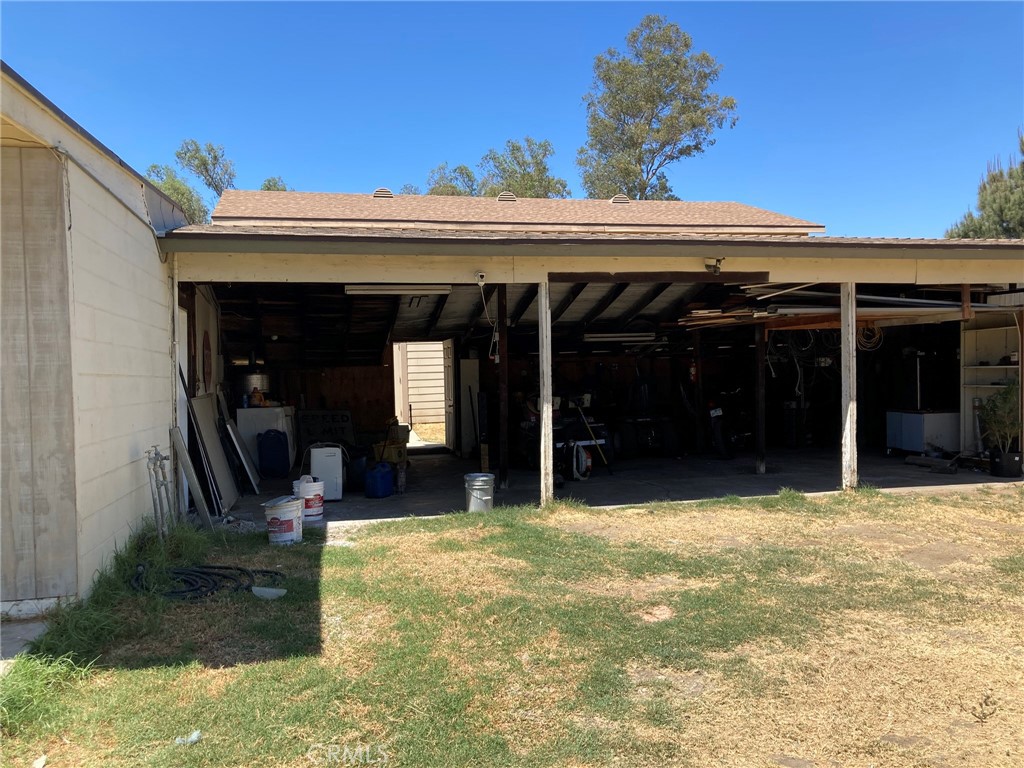 17776 Citron Avenue Property Photo 11
