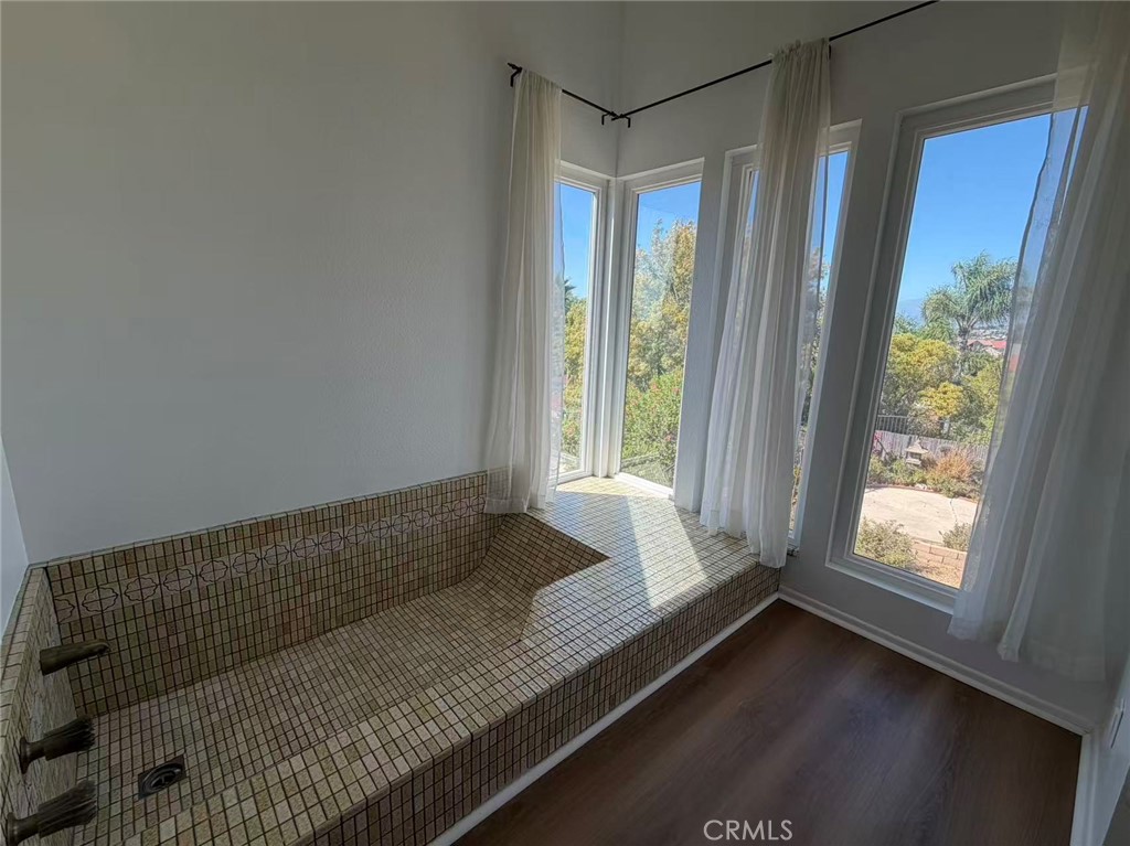 21549 Ambushers Street Property Photo 10