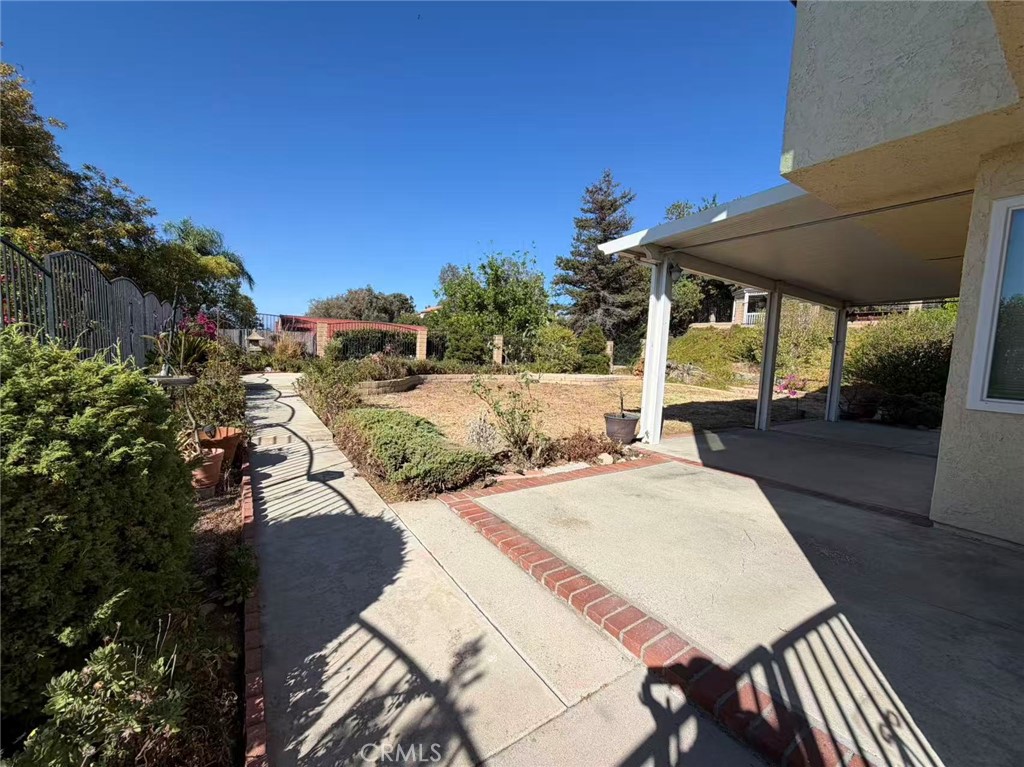 21549 Ambushers Street Property Photo 15