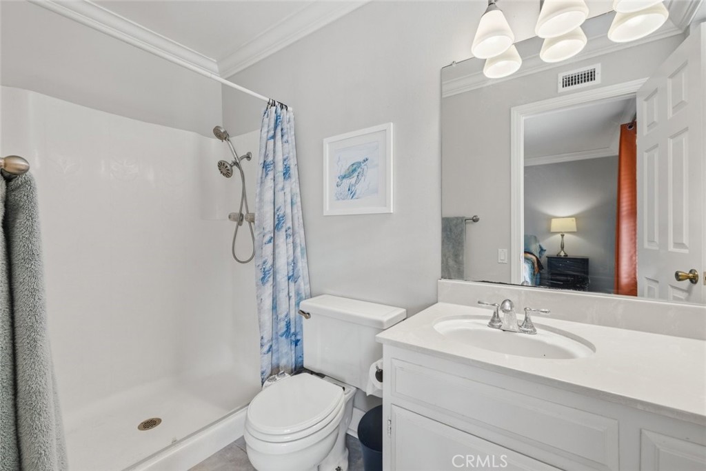 31584 Agoura Road 4 Property Photo 20