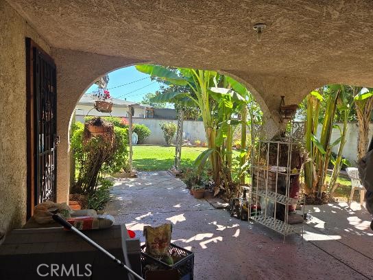 1325 Perris Property Photo 17