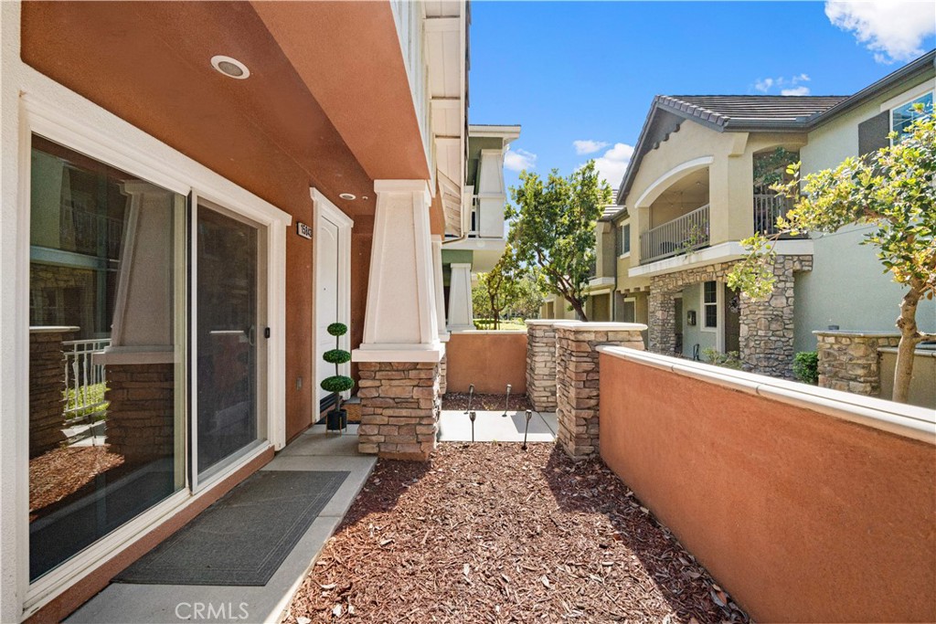 15843 Mcintosh Avenue Property Photo 6