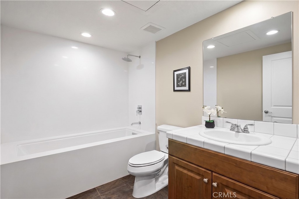 15843 Mcintosh Avenue Property Photo 28