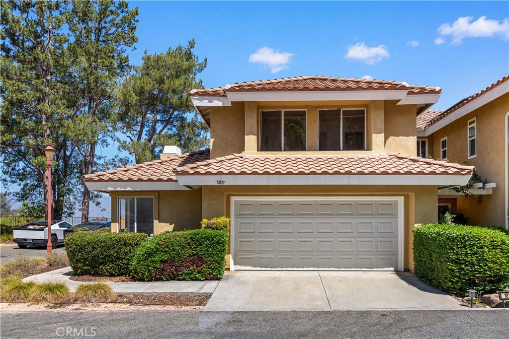 1809 Borrego Property Photo 1