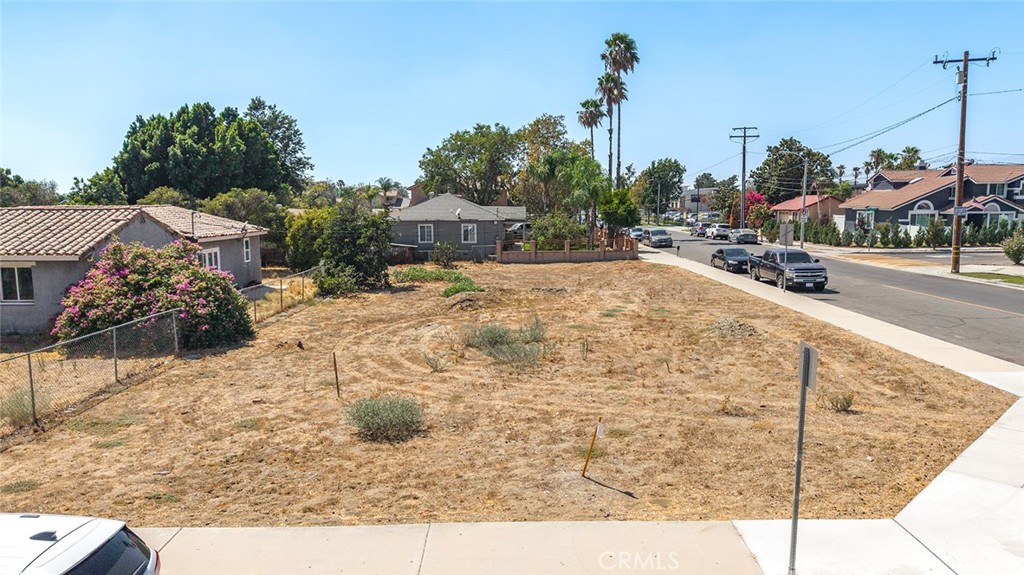 9860 Oleander Property Photo 10