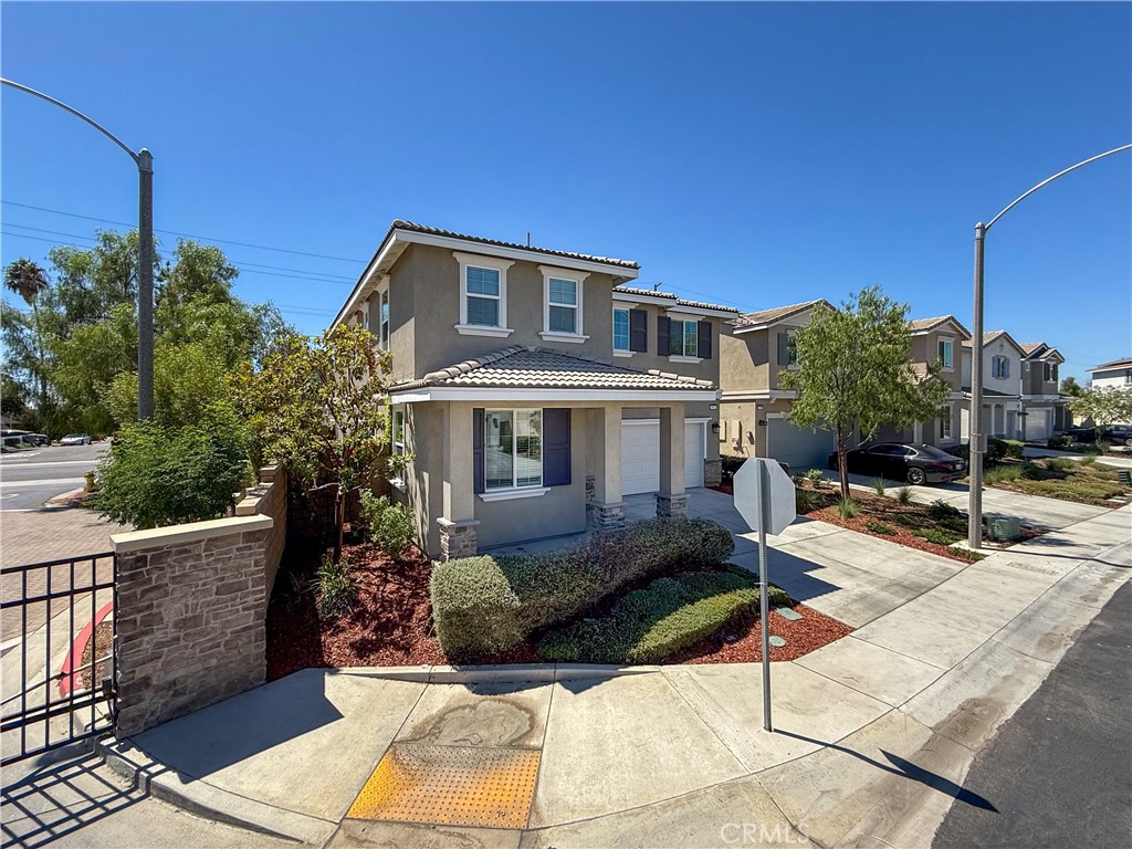 24927 Gulfstream Lane Property Photo 4