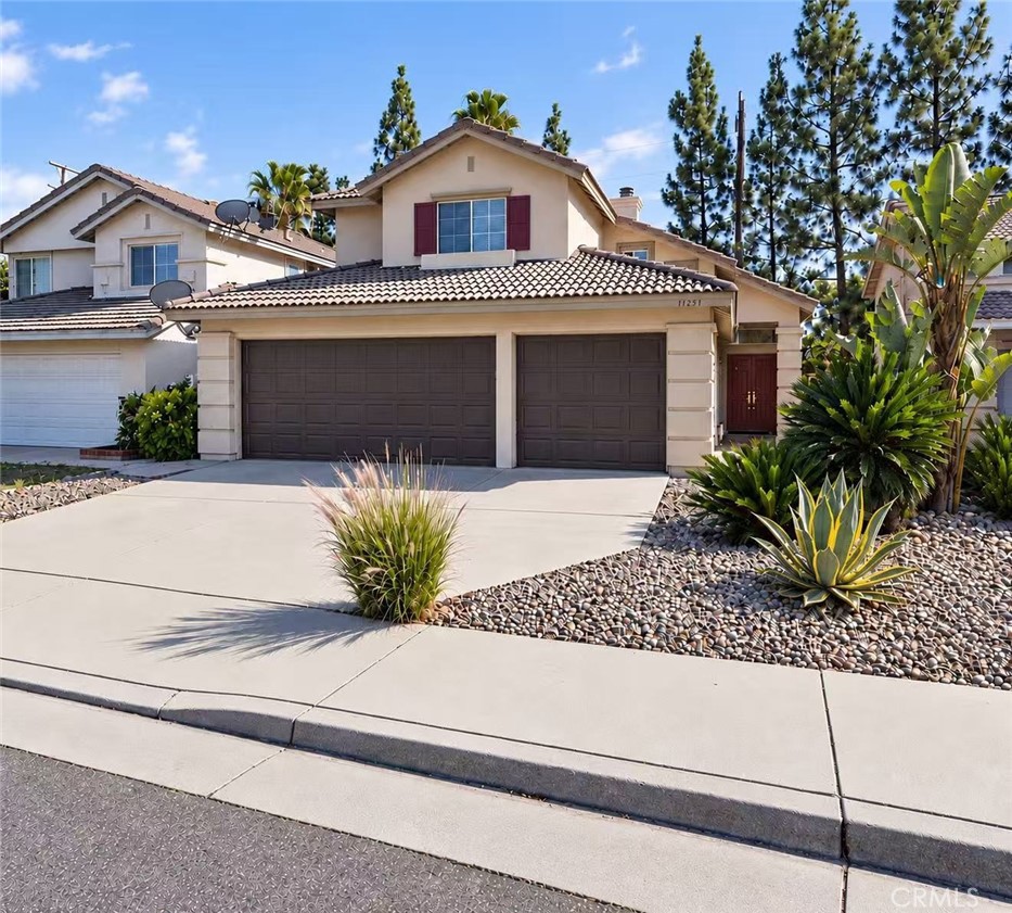 11551 Amelia Property Photo 1