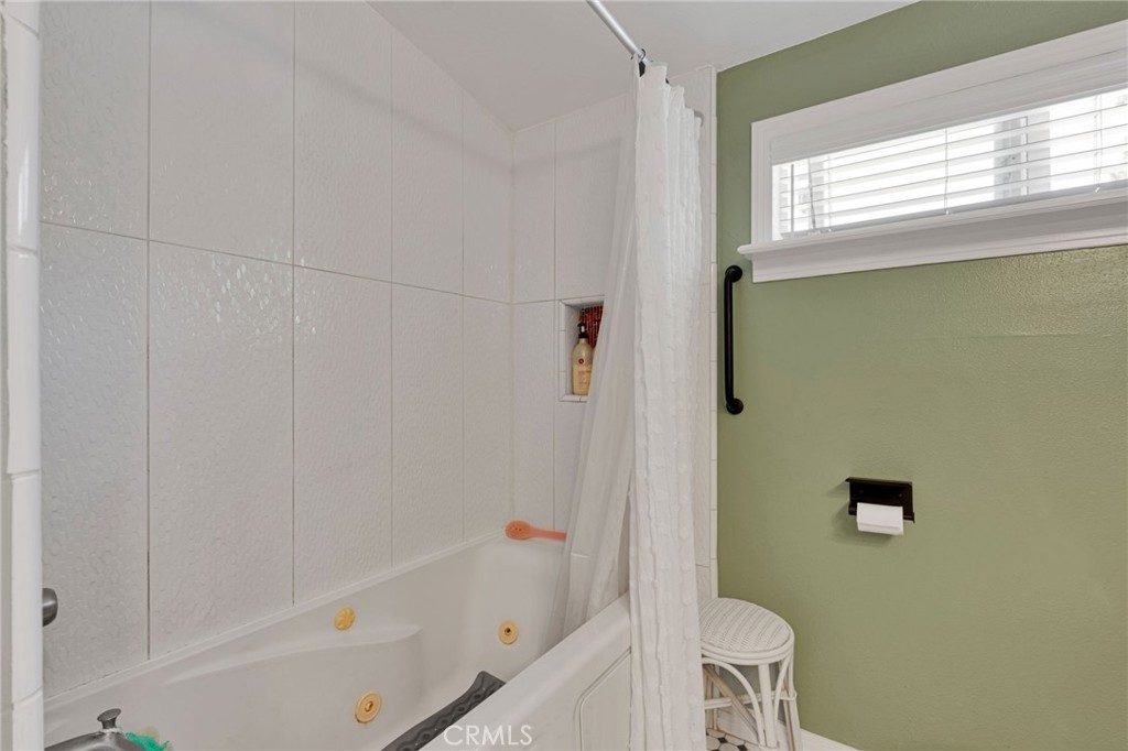 246 E Mission Property Photo 41