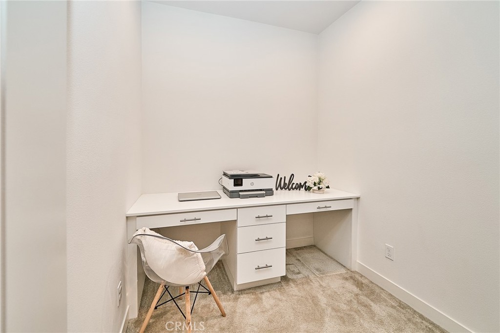 10526 Triple Crown Lane Property Photo 15