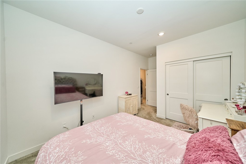 10526 Triple Crown Lane Property Photo 18