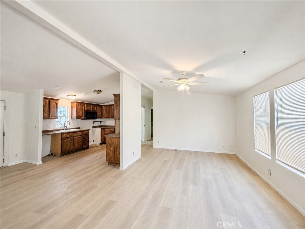 3067 Carl Property Photo 6