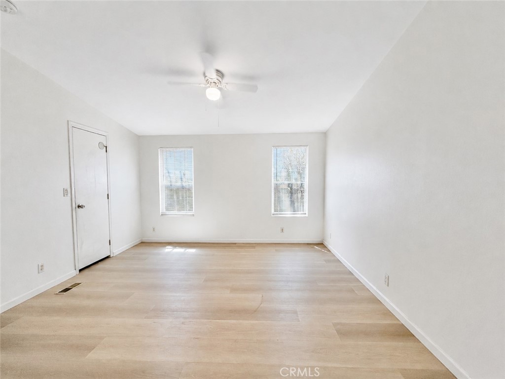 3067 Carl Property Photo 14