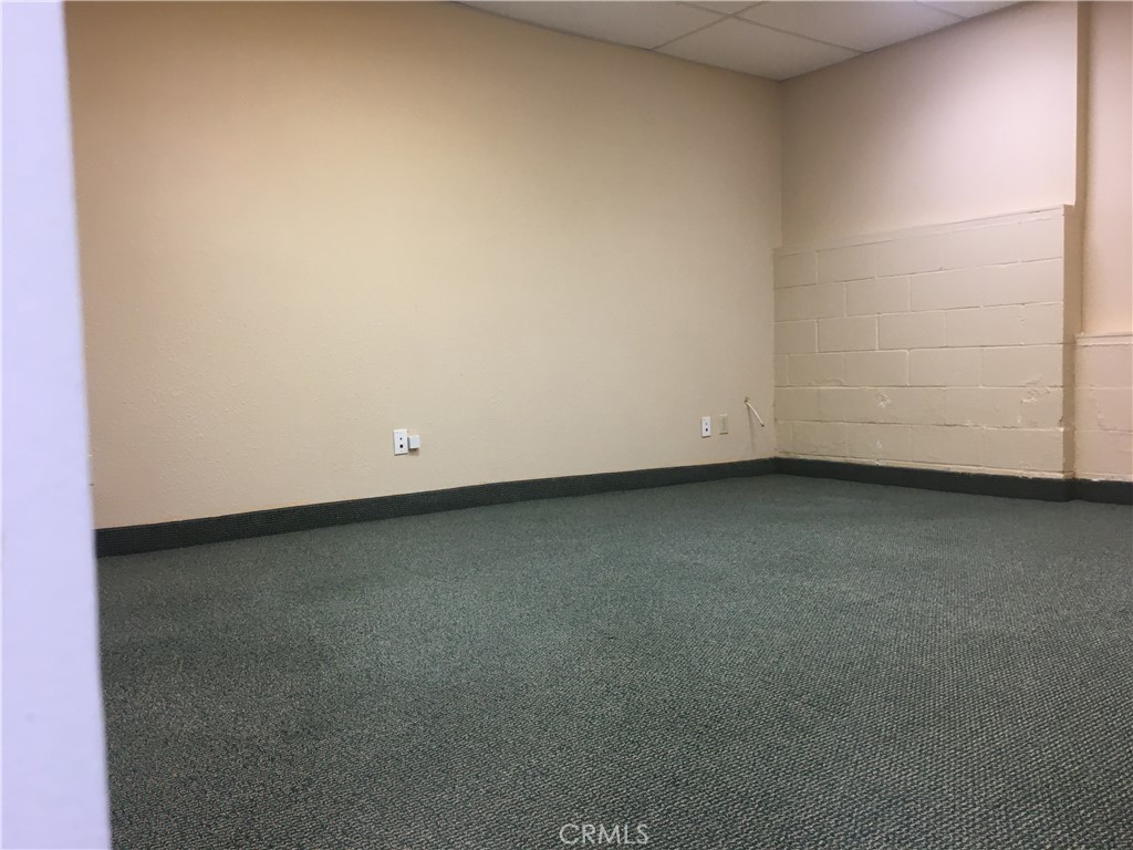 2514 S Hacienda E Property Photo 6