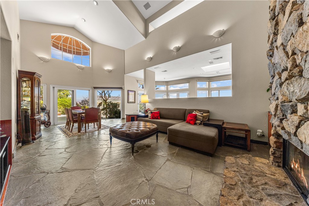 7440 Live Oak Drive Property Photo 16