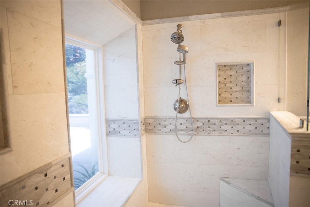 3575 Fairmont Boulevard Property Photo 17