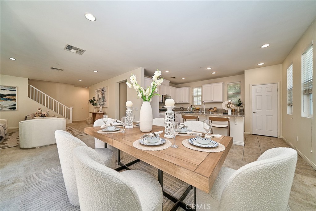 2876 E Via Terrano Property Photo 15