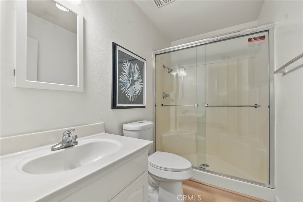 1476 Forest Glen 12 Property Photo 23