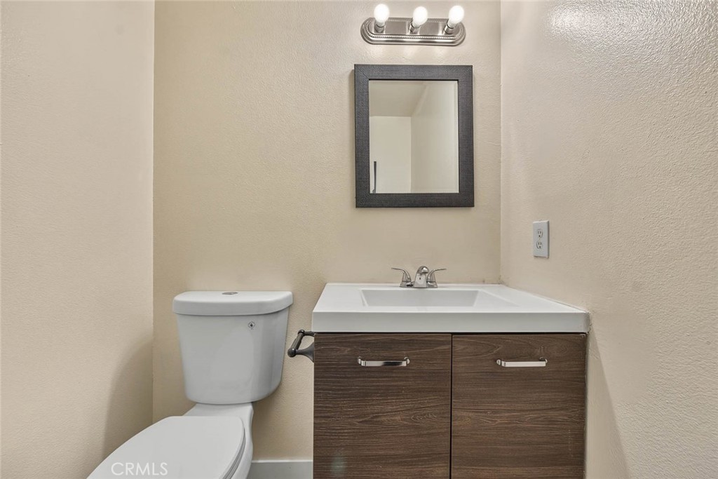1476 Forest Glen 12 Property Photo 26
