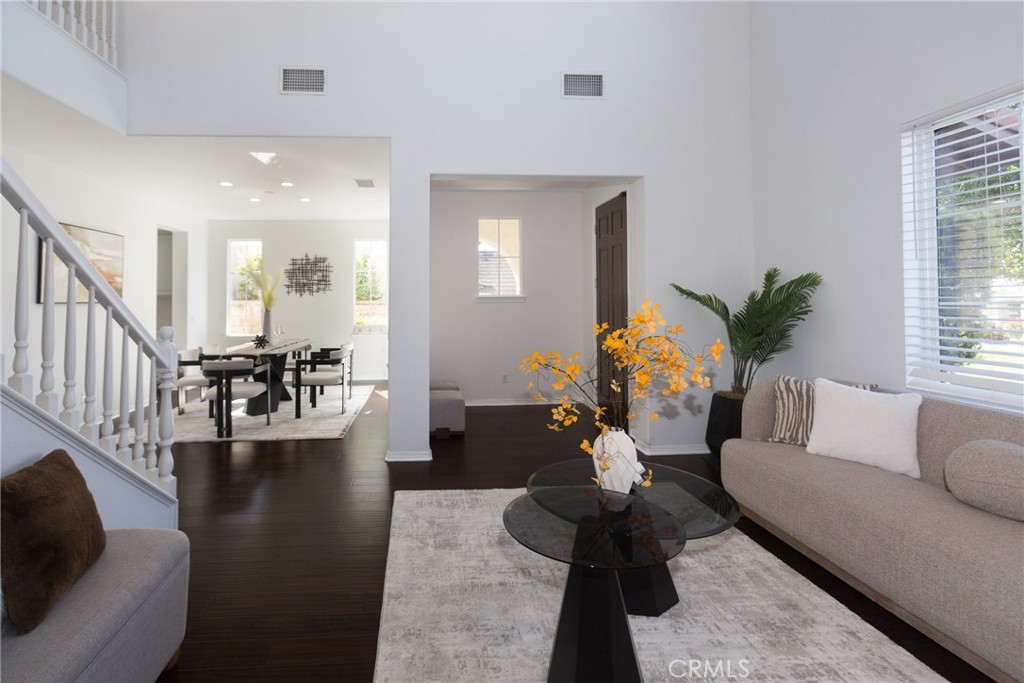 16843 Tamarind Court Property Photo 7