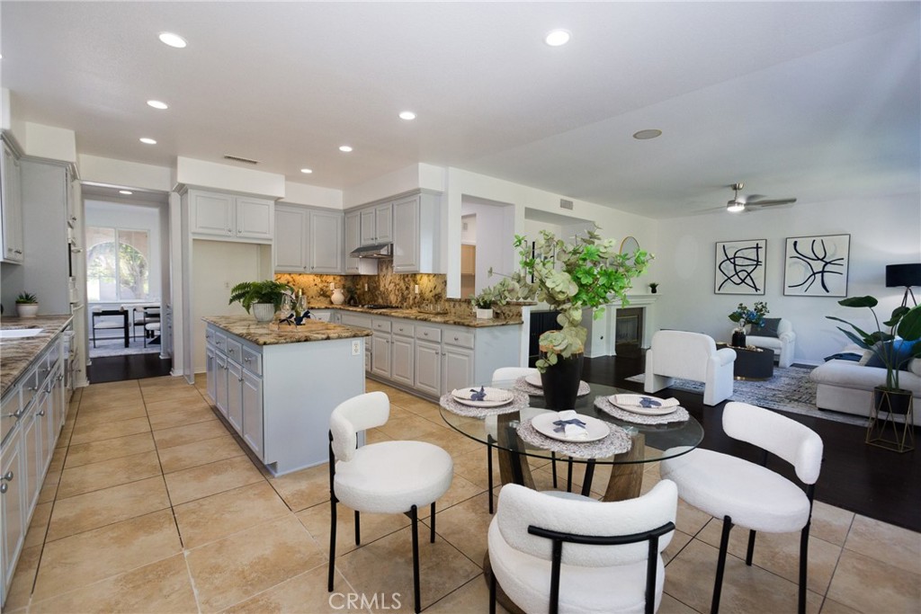 16843 Tamarind Court Property Photo 15