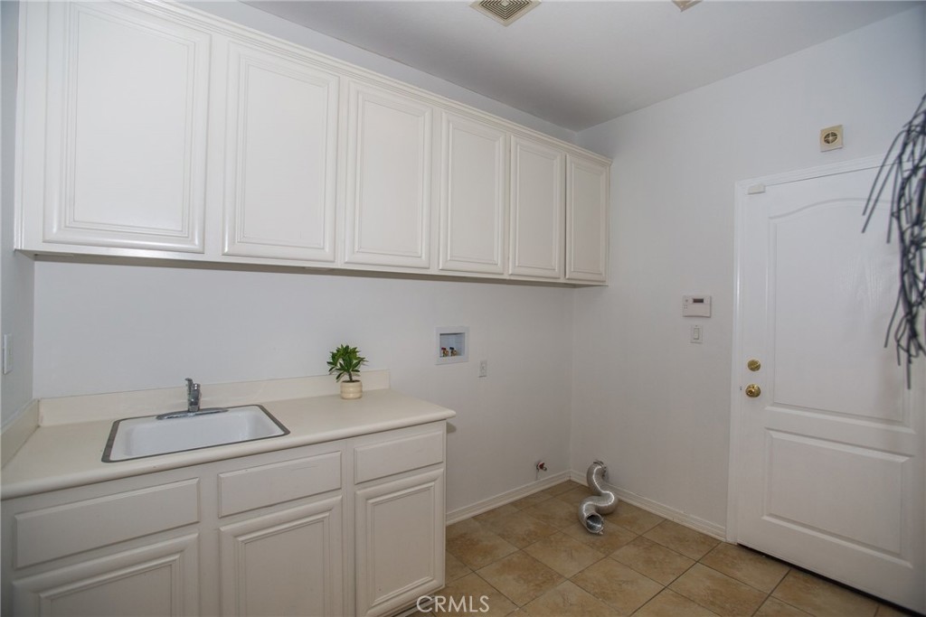 16843 Tamarind Court Property Photo 25