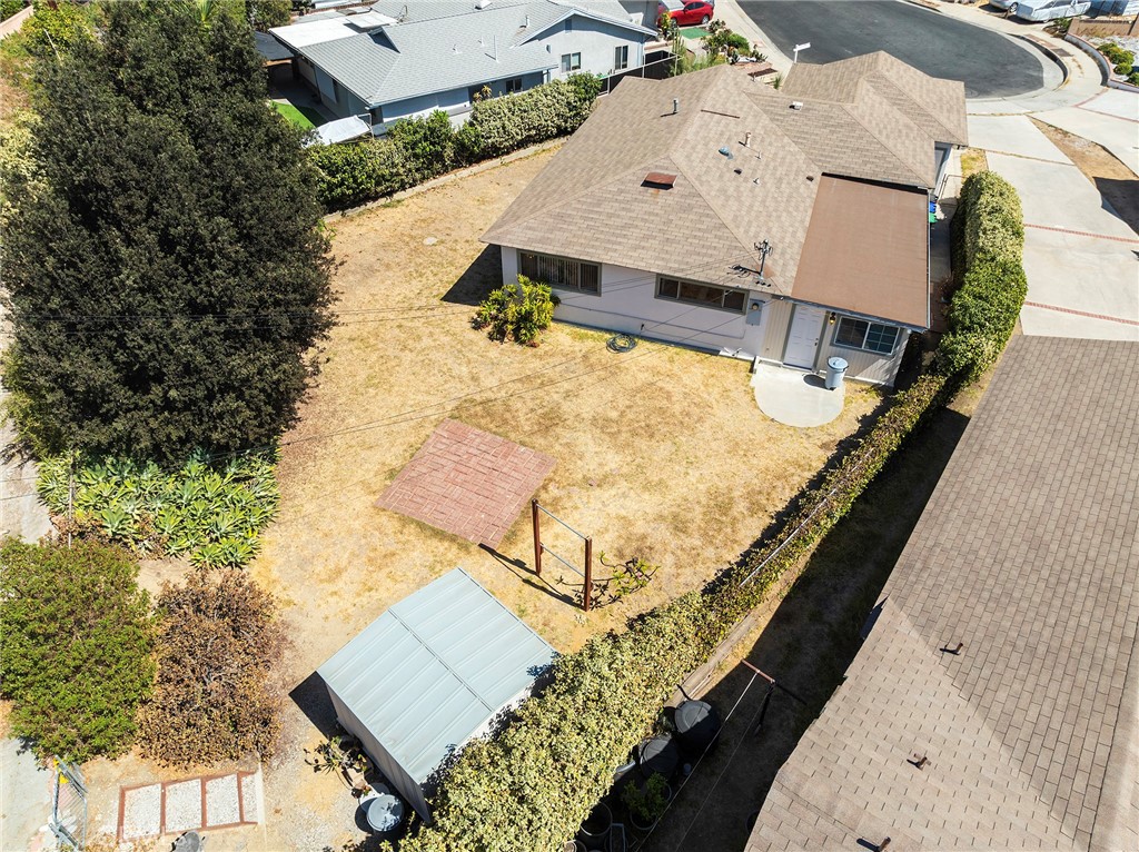 1905 Alisar Property Photo 27