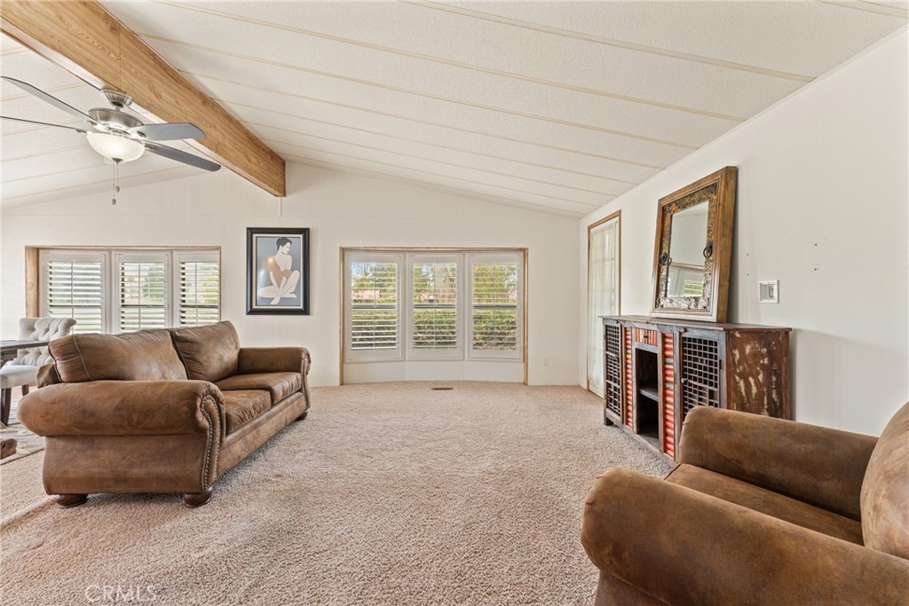 1425 Lodgepole Property Photo 8