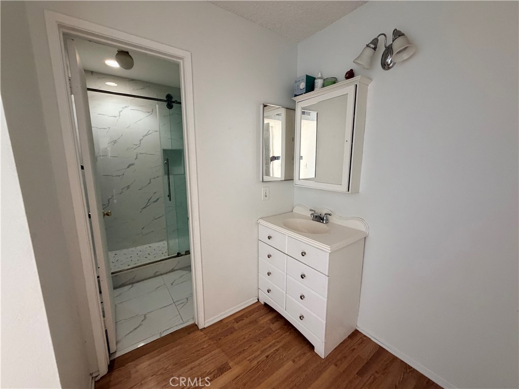 1661 Neil Armstrong 242 Property Photo 3