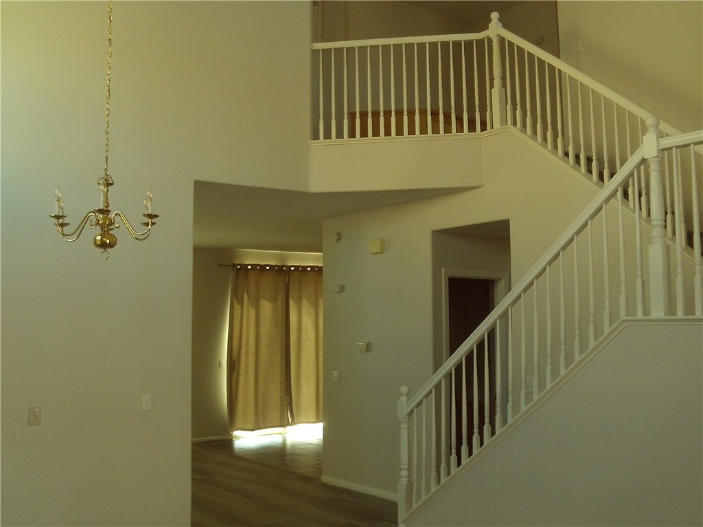 9089 Goldenrod Court Property Photo 4