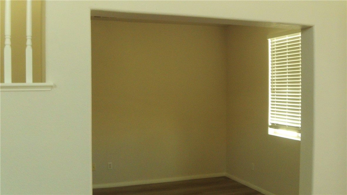 9089 Goldenrod Court Property Photo 5