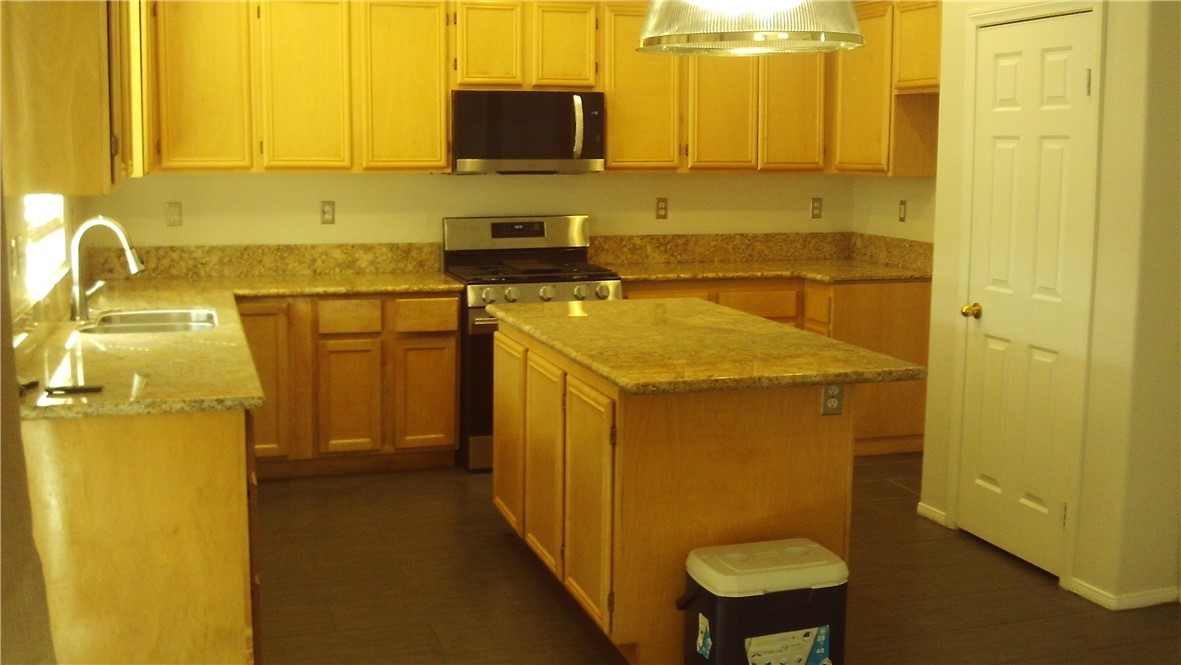 9089 Goldenrod Court Property Photo 9