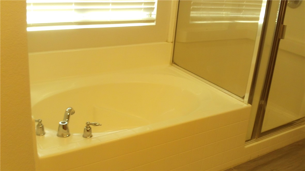 9089 Goldenrod Court Property Photo 17