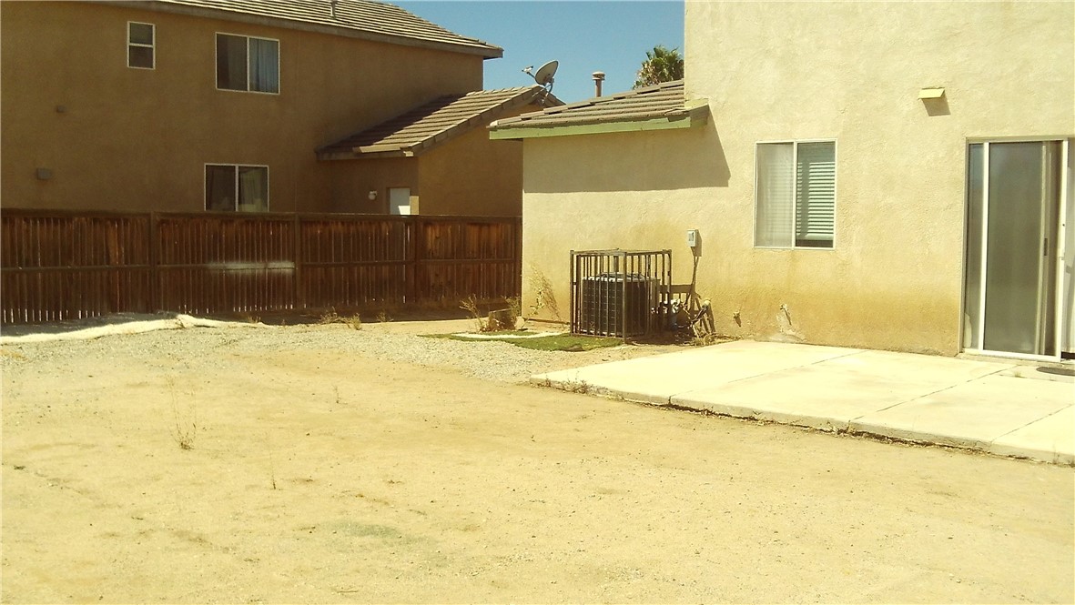 9089 Goldenrod Court Property Photo 28