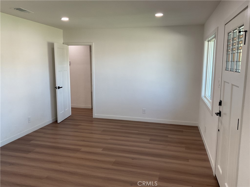 13264 2nd Property Photo 4