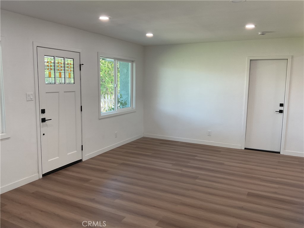 13264 2nd Property Photo 6