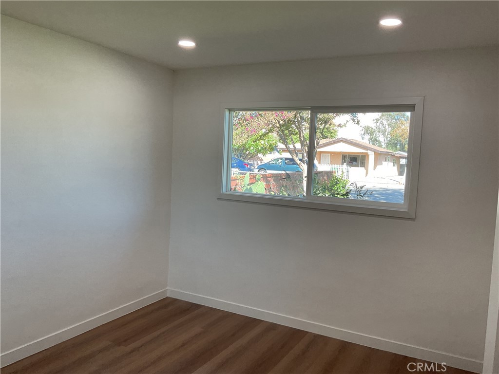 13264 2nd Property Photo 10