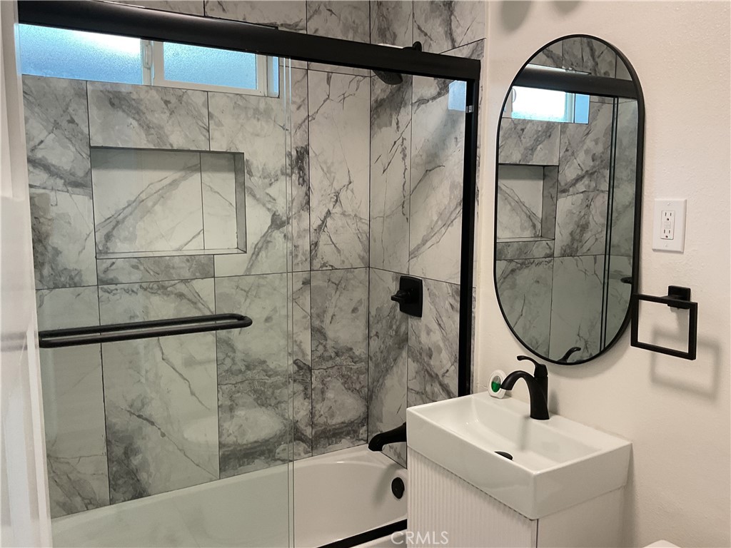 13264 2nd Property Photo 11