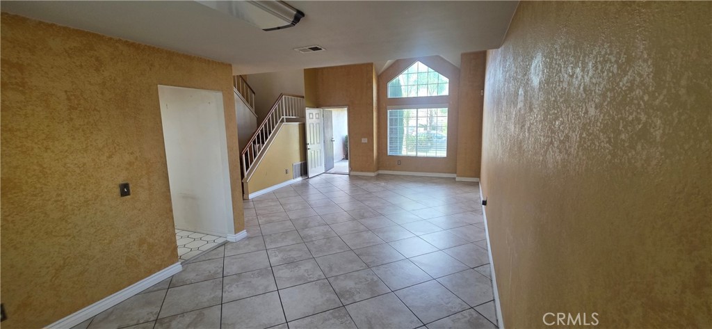 2633 W Loma Vista Drive Property Photo 7
